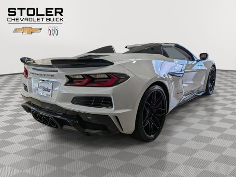 Used 2024 Chevrolet Corvette Z06 w/ Stealth Interior Trim Package image 5