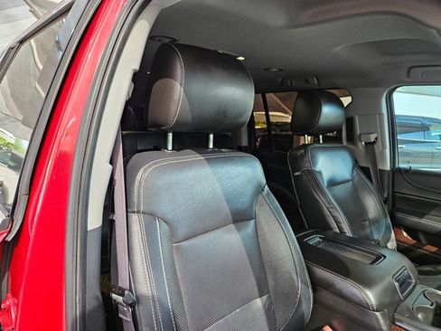 Used 2015 GMC Yukon XL SLE w/ Convenience Package RWD image 19
