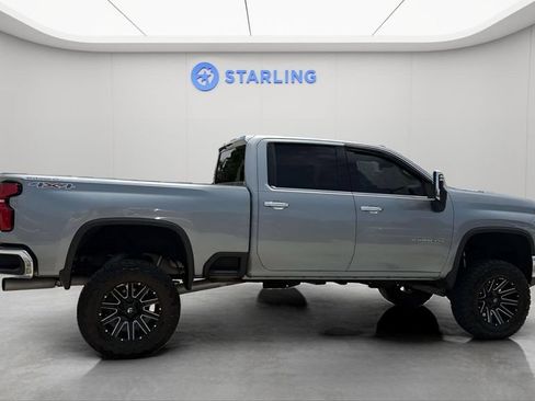 Used 2024 Chevrolet Silverado 2500 LTZ AWD/4WD image 10