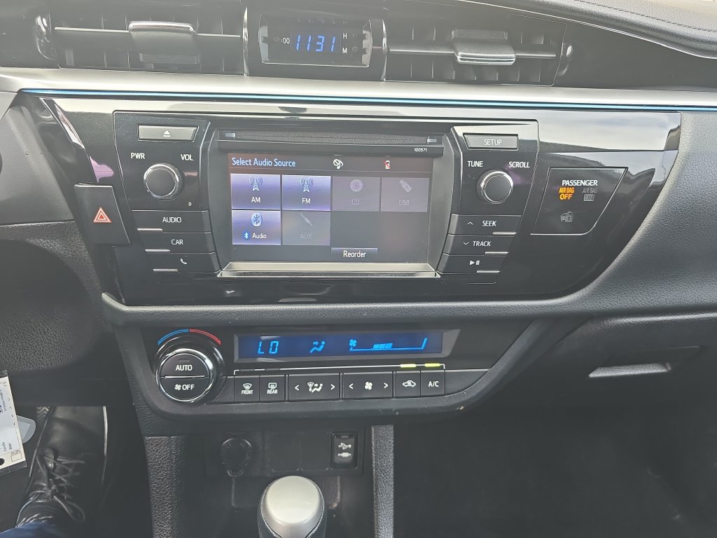 Used 2016 Toyota Corolla S FWD image 23