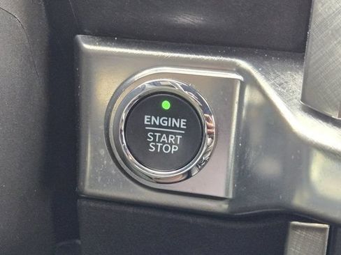 Used 2023 Ford F150 King Ranch w/ Equipment Group 601A High AWD/4WD image 18