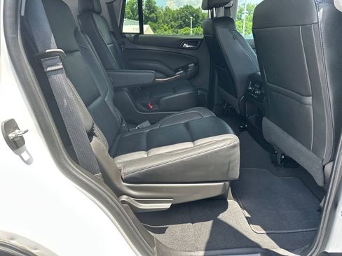 Used 2019 Chevrolet Tahoe Premier AWD/4WD image 15
