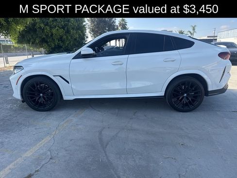 Used 2022 BMW X6 xDrive40i w/ M Sport Package image 2