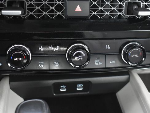 Used 2023 Honda Accord EX-L image 27