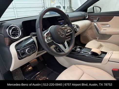 Used 2023 Mercedes-Benz CLA 250 image 13