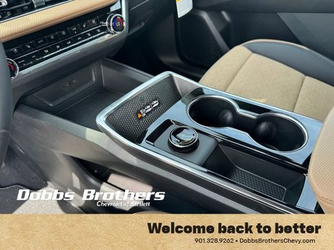 New 2026 Chevrolet Equinox ACTIV w/ Convenience Package III FWD image 22