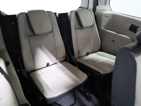 Used 2015 Ford Transit Connect Titanium image 34