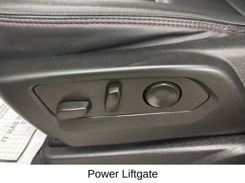 Certified 2022 Chevrolet Suburban RST w/ Sport Performance Package image 39