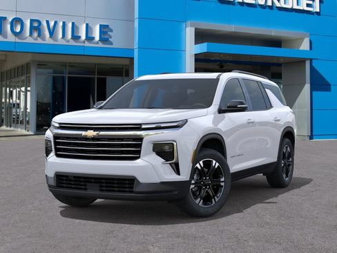 New 2027 Chevrolet Traverse LT w/ Sun and Wheel Package FWD image 6
