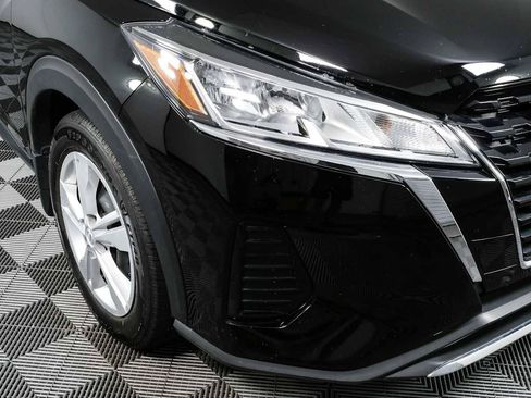 Used 2024 Nissan Kicks S FWD image 34