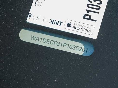 Used 2023 Audi Q3 2.0T Premium w/ Convenience Package image 31