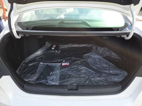 New 2026 Honda Accord SE image 9