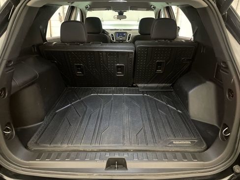Used 2022 Chevrolet Equinox LT image 19
