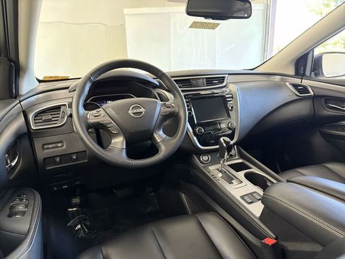 Certified 2024 Nissan Murano SV w/ SV Midnight Edition Package AWD/4WD image 18