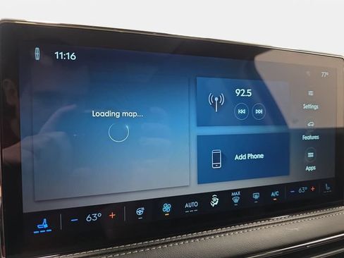 Used 2025 Lincoln Corsair AWD w/ Equipment Group 101A image 17