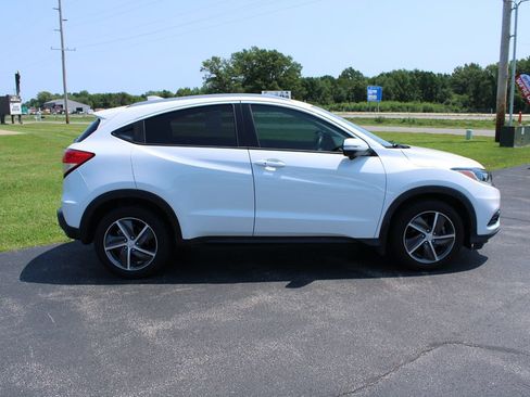 Used 2022 Honda HR-V EX image 14