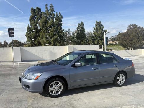 Used 2007 Honda Accord SE image 5