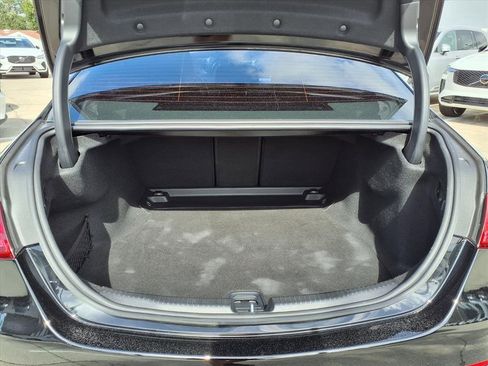 Used 2022 Mercedes-Benz C 300 Sedan image 17