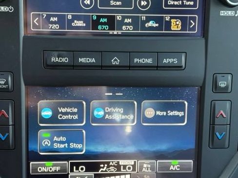 Used 2025 Subaru Forester AWD/4WD image 20