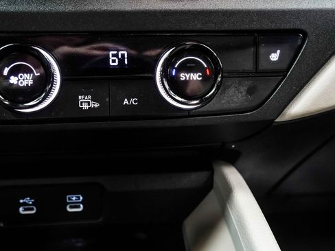 Used 2023 Honda Accord EX image 28