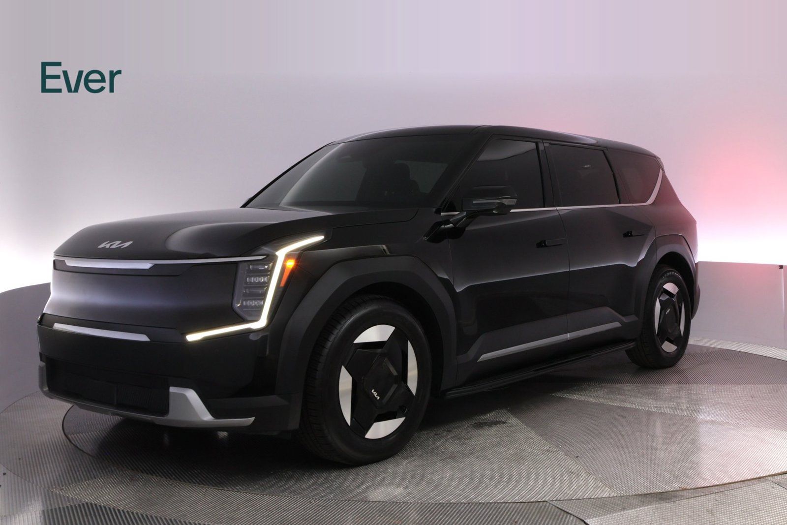 Used 2024 Kia EV9 Light Long Range RWD image 2