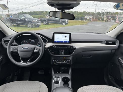 Used 2022 Ford Escape SE w/ Convenience Package image 40