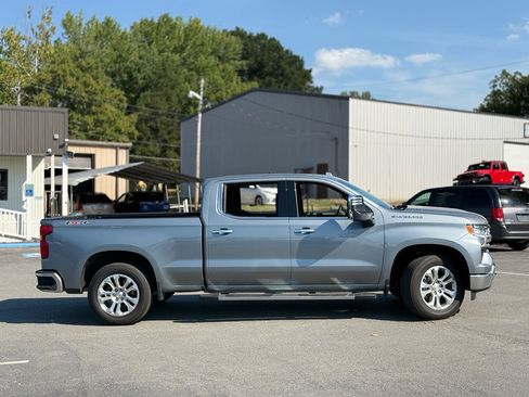 Used 2024 Chevrolet Silverado 1500 LTZ w/ Technology Package AWD/4WD image 10