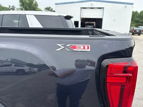 Used 2024 GMC Sierra 2500 SLE w/ SLE Value Package; AWD/4WD image 14