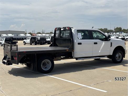 Used 2020 Ford F350 XL w/ Power Equipment Group AWD/4WD image 2