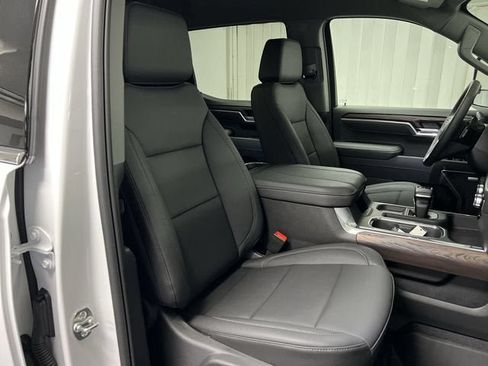 Certified 2026 GMC Sierra 1500 SLT w/ SLT Premium Plus Package AWD/4WD image 28