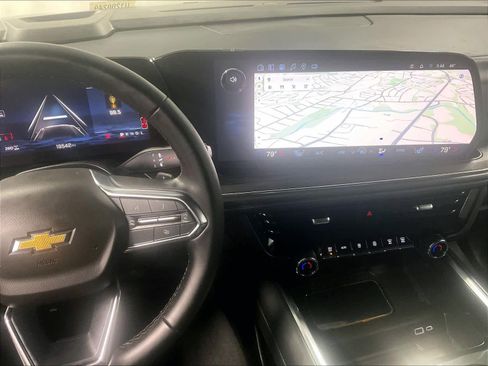 Used 2025 Chevrolet Tahoe LT image 19