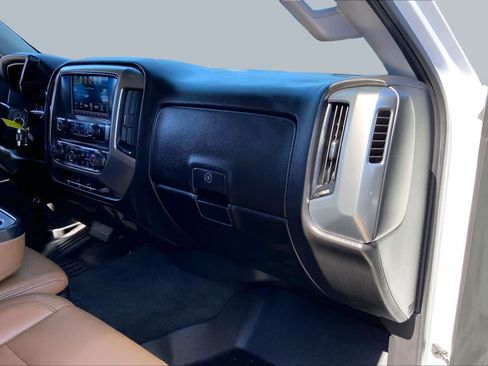 Used 2017 Chevrolet Silverado 1500 LT w/ LT Eassist Package RWD image 19