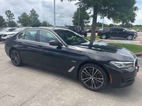 Used 2023 BMW 530e xDrive AWD/4WD image 5