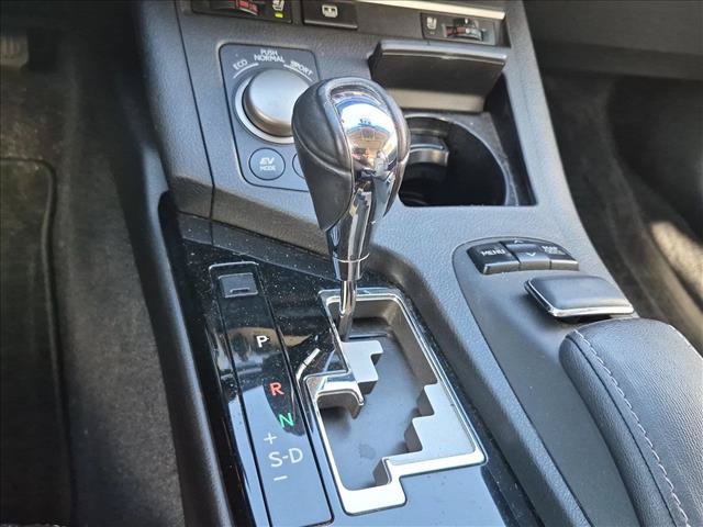 Used 2013 Lexus ES 300h w/ Luxury Pkg FWD image 10