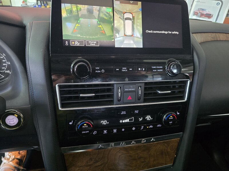 Used 2021 Nissan Armada SL w/ Captain's Chairs Package AWD/4WD image 29