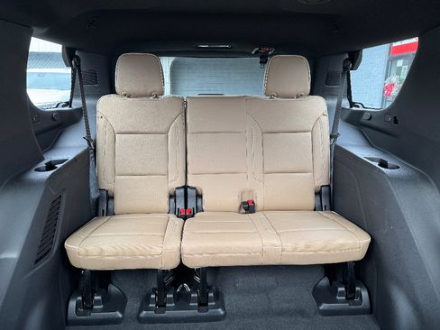 Used 2022 Chevrolet Tahoe Premier image 9