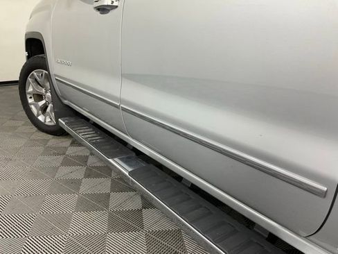 Used 2018 GMC Sierra 1500 SLT image 44
