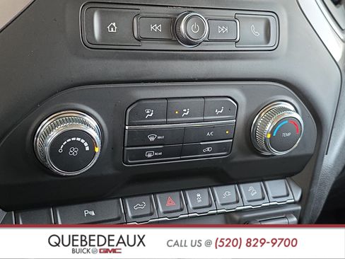 Used 2021 GMC Sierra 1500 4x4 Crew Cab w/ Sierra Value Package image 17