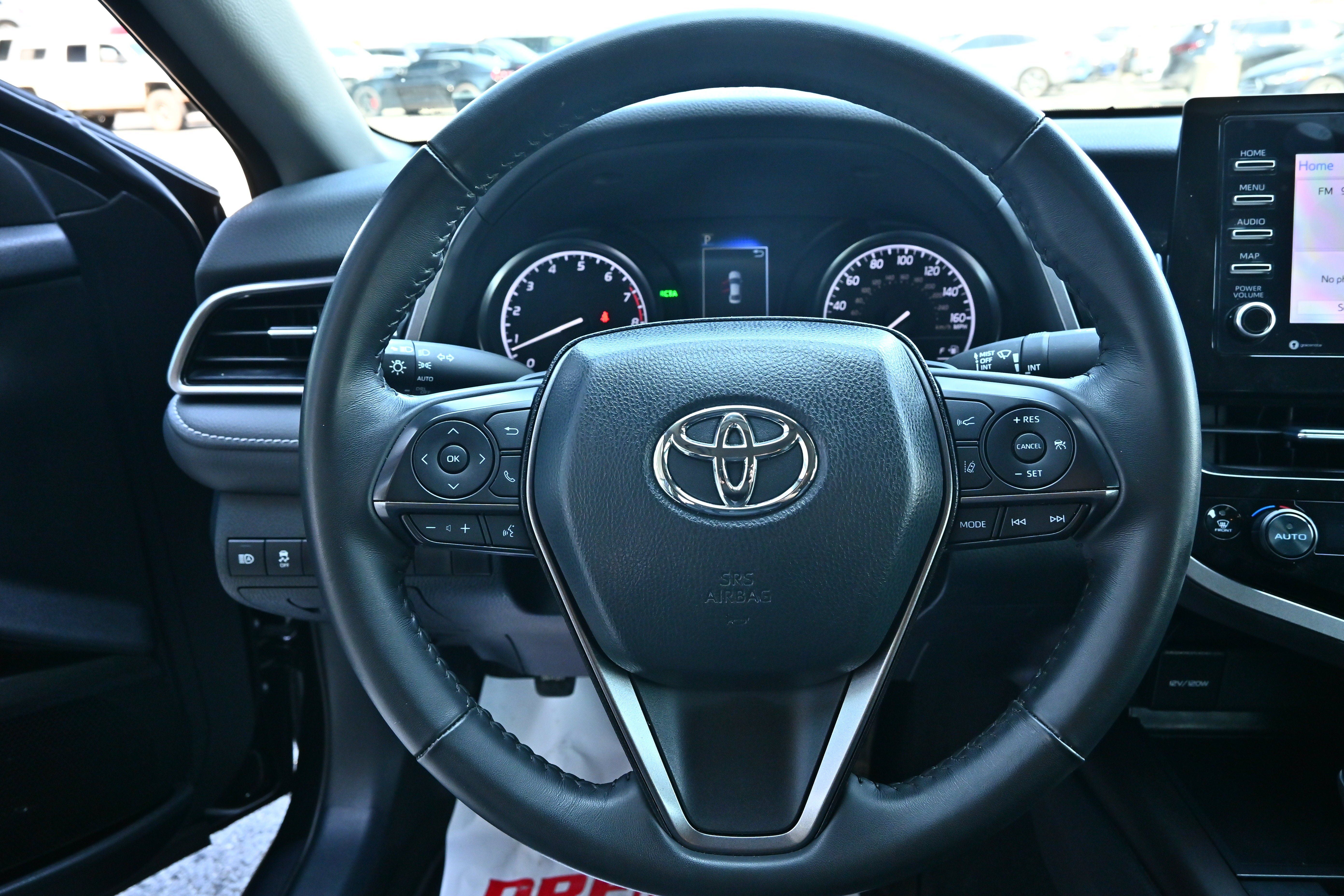 Used 2024 Toyota Camry SE w/ Convenience Package FWD image 14