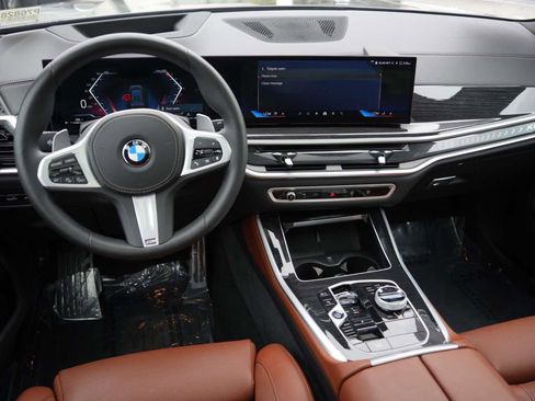 Used 2025 BMW X5 xDrive40i image 7
