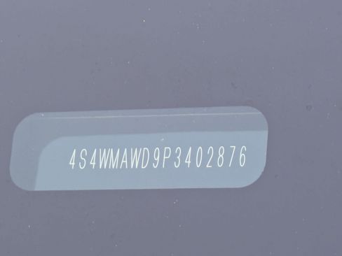 Used 2023 Subaru Ascent Touring image 32