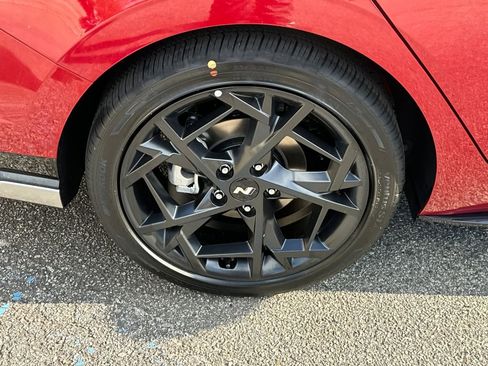 New 2025 Hyundai Elantra N Line image 17