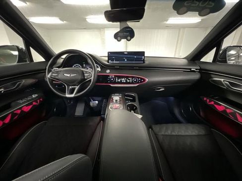Used 2025 Genesis GV70 3.5T Sport w/ Sport Advanced Package AWD/4WD image 21