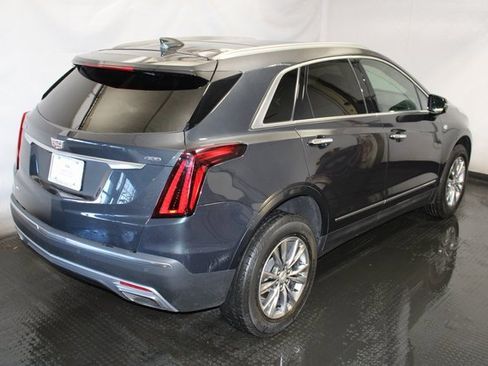 Certified 2022 Cadillac XT5 Premium Luxury image 4