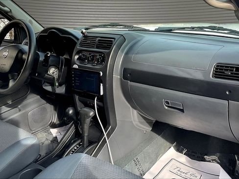 Used 2004 Nissan Xterra XE image 22