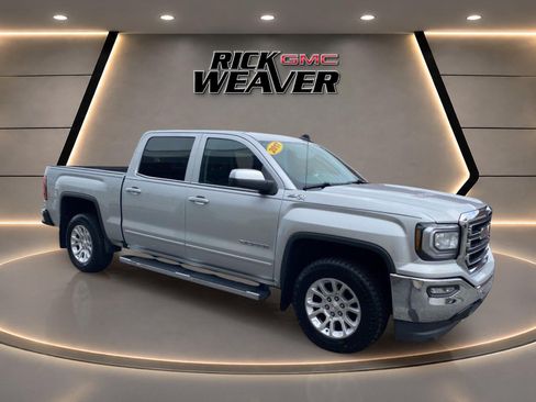 Used 2017 GMC Sierra 1500 SLE w/ SLE Value Package AWD/4WD image 8