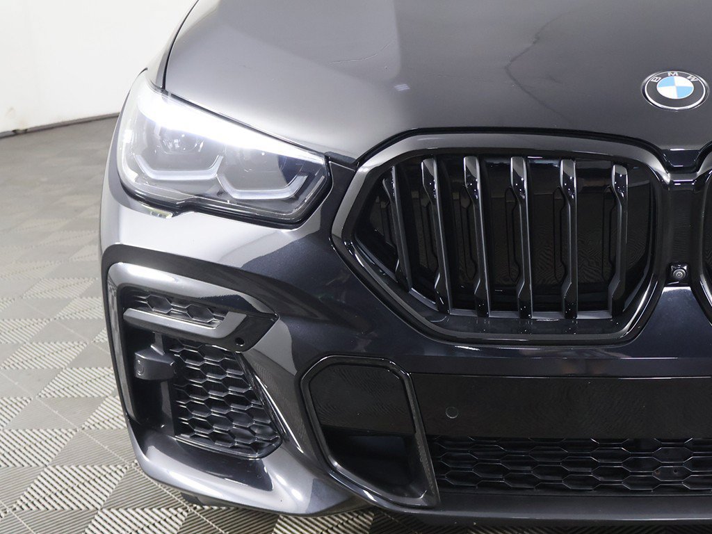 Used 2023 BMW X6 xDrive40i w/ M Sport Package AWD/4WD image 16