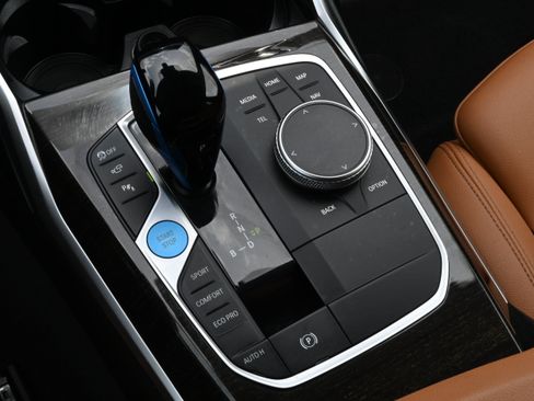 Certified 2023 BMW i4 eDrive35 RWD image 24