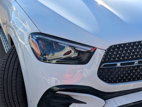 Used 2026 Mercedes-Benz GLE 450 4matic image 4