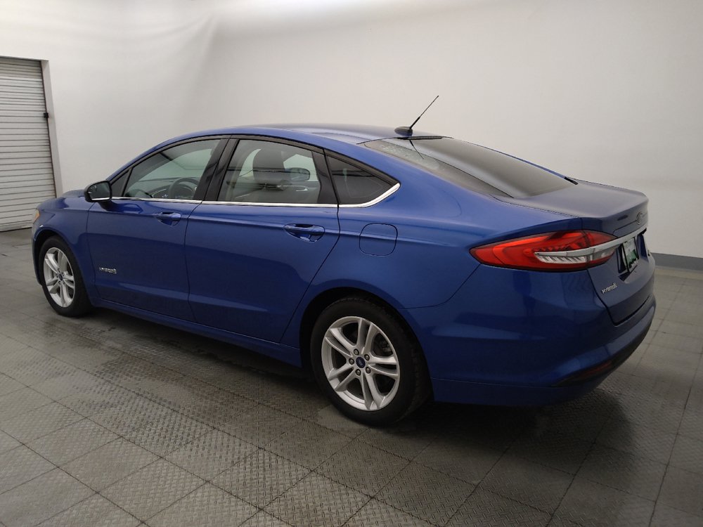 Used 2018 Ford Fusion S FWD image 3